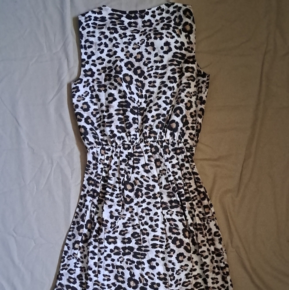 Van Heusen animal Print dress size 4 A-25 - Picture 2 of 4